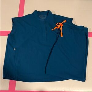 Figs deep reef scrub set